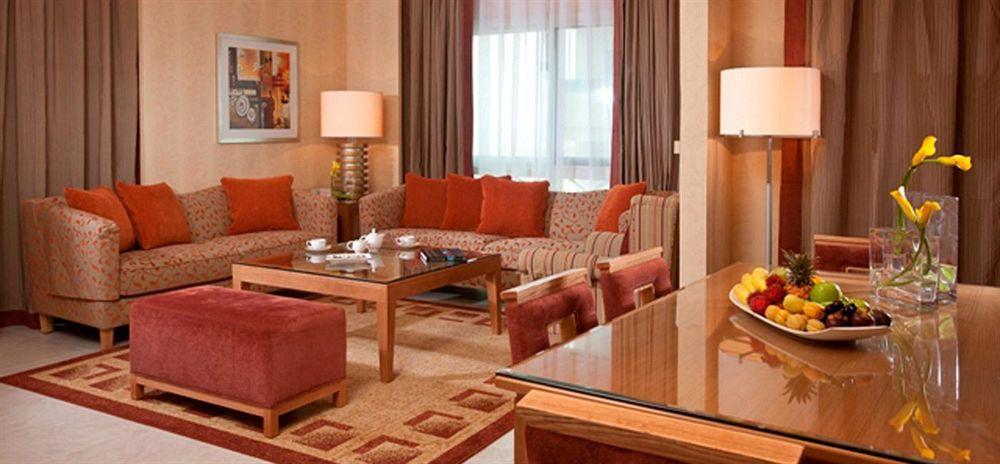 Time Opal Hotel Apartments Dubai Zimmer foto