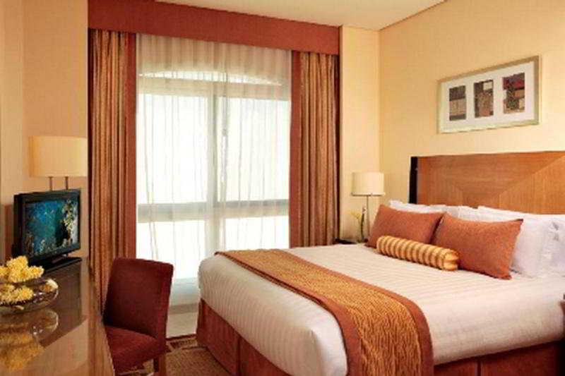 Time Opal Hotel Apartments Dubai Zimmer foto